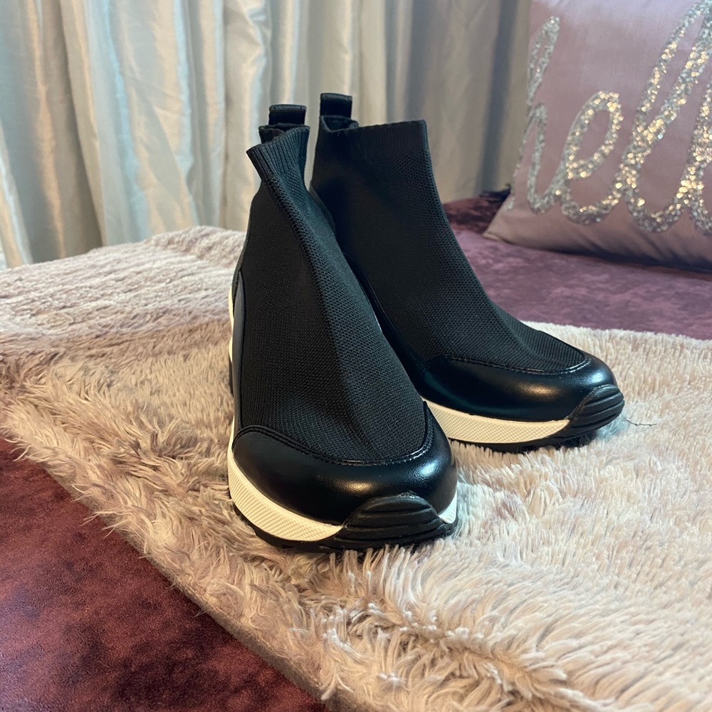 Michael Kors Skyler Sneakers